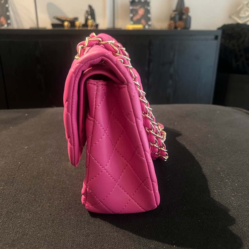 Quilted Pink Shoulder Bag - Picture 3 of 8